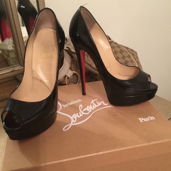 Christian Louboutin lady peeps